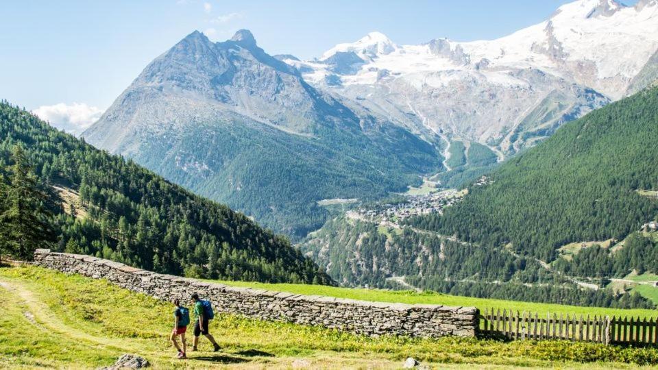 Chalet Ideal サース フェー エクステリア 写真